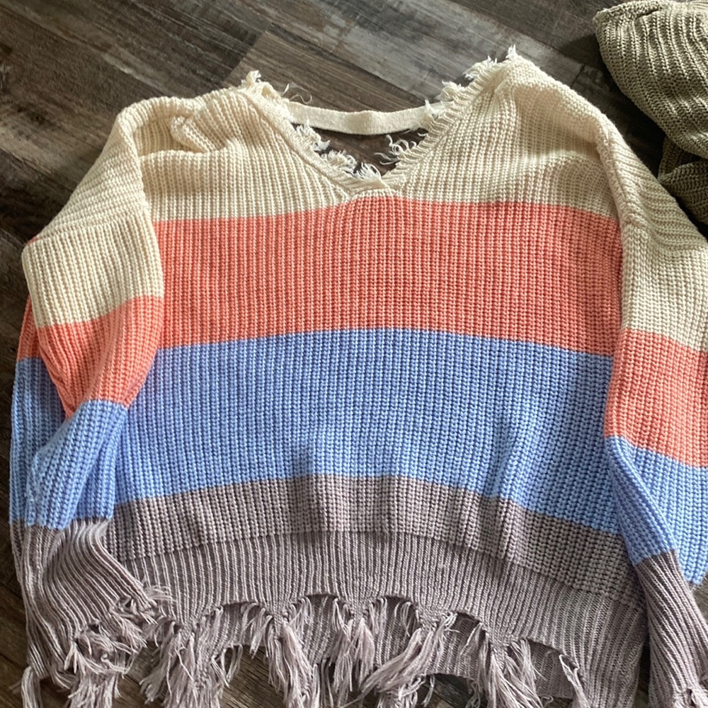 Rue 21 Sweater size S